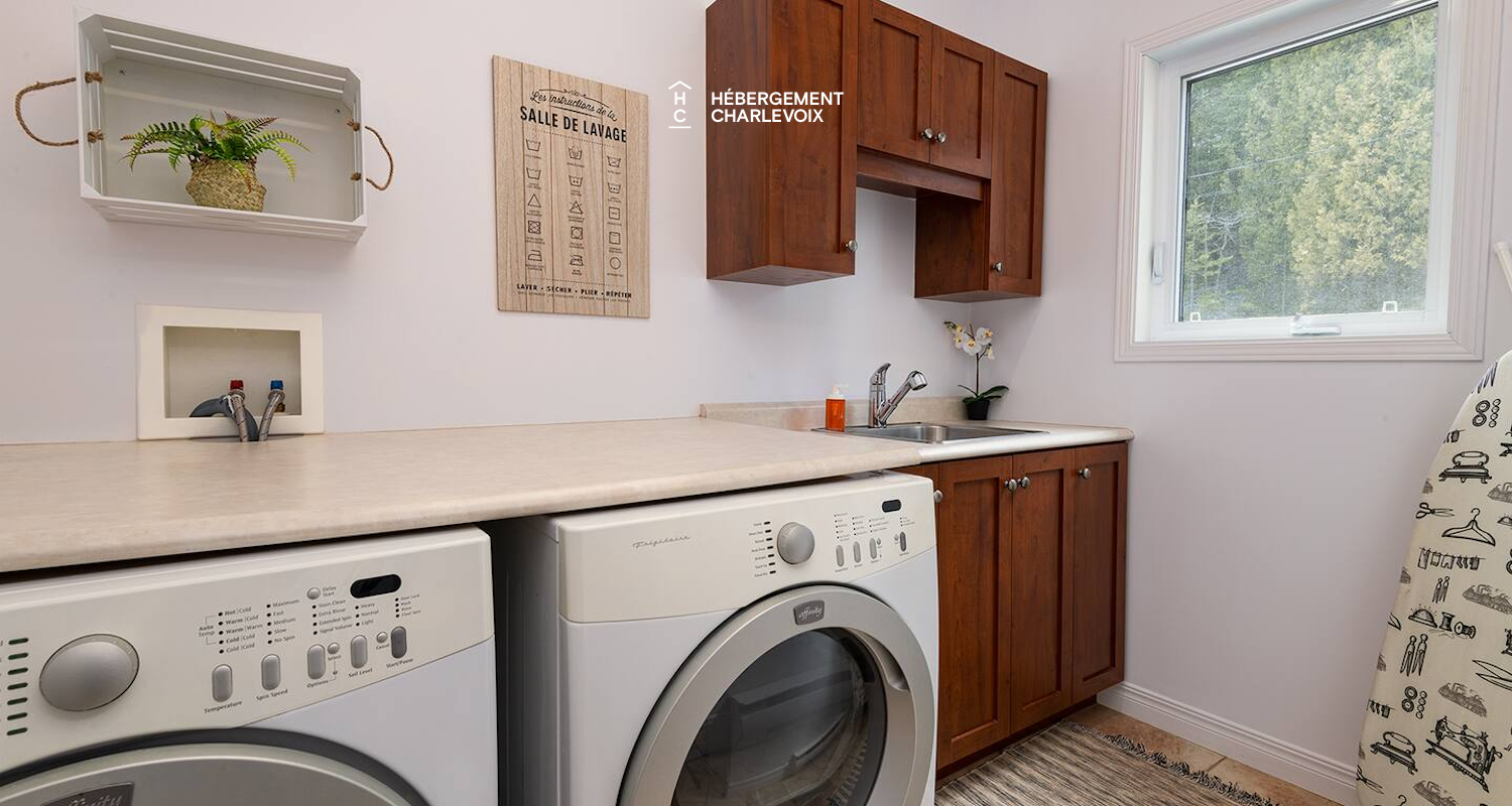 BRI-314 - Vue à couper le souffle sur le fleuve St-Laurent !